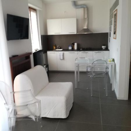 Casa Bonatti Hotell Peschiera del Garda Eksteriør bilde