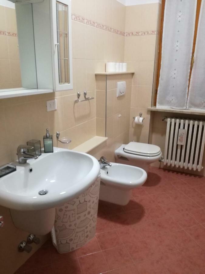 Casa Bonatti Hotell Peschiera del Garda Eksteriør bilde